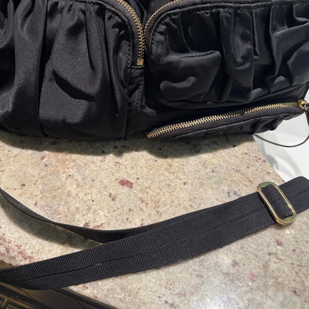 MZ Wallace Black Women's Bag Red interior and slight red trim - Picture 11 of 11